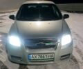 Серый Шевроле Авео, объемом двигателя 1.5 л и пробегом 300 тыс. км за 3000 $, фото 1 на Automoto.ua