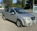 Серый Шевроле Авео, объемом двигателя 1.4 л и пробегом 150 тыс. км за 4950 $, фото 1 на Automoto.ua