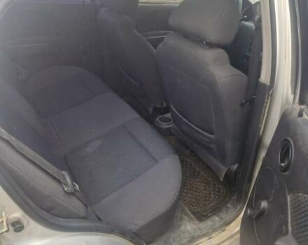 Сірий Шевроле Авео, об'ємом двигуна 1.5 л та пробігом 180 тис. км за 1650 $, фото 7 на Automoto.ua