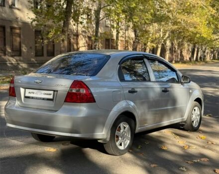 Серый Шевроле Авео, объемом двигателя 1.5 л и пробегом 263 тыс. км за 3400 $, фото 2 на Automoto.ua
