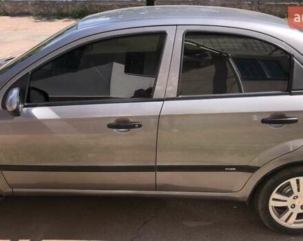 Серый Шевроле Авео, объемом двигателя 1.5 л и пробегом 182 тыс. км за 5300 $, фото 6 на Automoto.ua