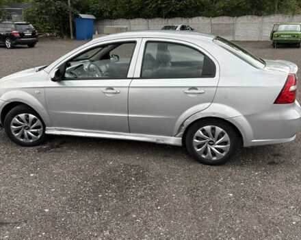 Серый Шевроле Авео, объемом двигателя 1.15 л и пробегом 260 тыс. км за 2300 $, фото 3 на Automoto.ua