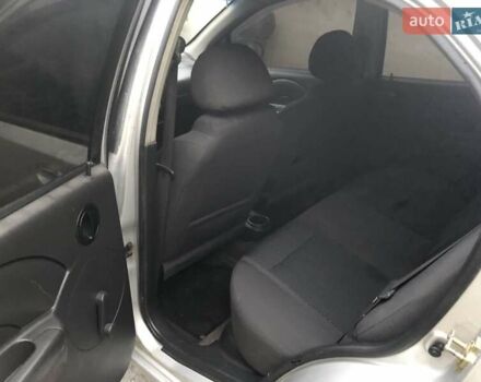 Серый Шевроле Авео, объемом двигателя 1.5 л и пробегом 250 тыс. км за 1600 $, фото 6 на Automoto.ua