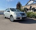 Серый Шевроле Авео, объемом двигателя 1.5 л и пробегом 232 тыс. км за 2350 $, фото 1 на Automoto.ua