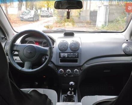 Серый Шевроле Авео, объемом двигателя 1.5 л и пробегом 213 тыс. км за 4200 $, фото 8 на Automoto.ua