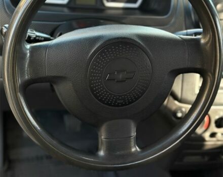 Серый Шевроле Авео, объемом двигателя 1.5 л и пробегом 263 тыс. км за 3400 $, фото 7 на Automoto.ua