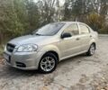 Серый Шевроле Авео, объемом двигателя 1.5 л и пробегом 313 тыс. км за 2450 $, фото 1 на Automoto.ua