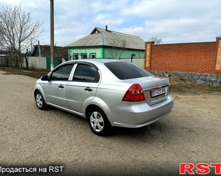 Серый Шевроле Авео, объемом двигателя 1.5 л и пробегом 195 тыс. км за 4800 $, фото 3 на Automoto.ua