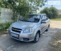 Серый Шевроле Авео, объемом двигателя 1.5 л и пробегом 205 тыс. км за 3580 $, фото 1 на Automoto.ua