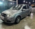 Серый Шевроле Авео, объемом двигателя 1.5 л и пробегом 236 тыс. км за 3450 $, фото 1 на Automoto.ua