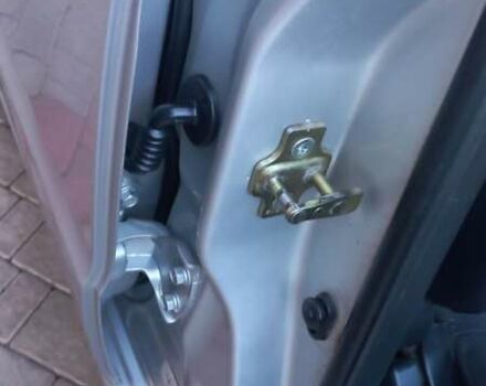 Серый Шевроле Авео, объемом двигателя 1.5 л и пробегом 249 тыс. км за 4000 $, фото 10 на Automoto.ua