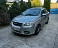 Серый Шевроле Авео, объемом двигателя 1.5 л и пробегом 165 тыс. км за 2610 $, фото 1 на Automoto.ua