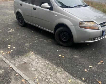 Сірий Шевроле Авео, об'ємом двигуна 1.5 л та пробігом 300 тис. км за 2650 $, фото 3 на Automoto.ua