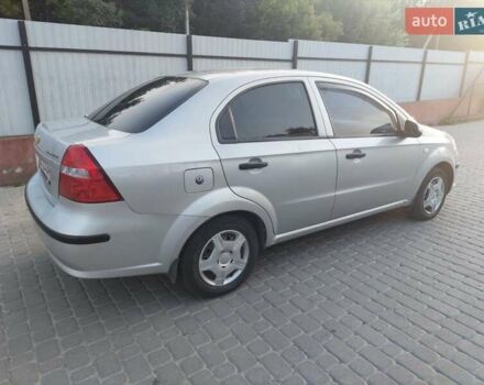 Серый Шевроле Авео, объемом двигателя 1.5 л и пробегом 194 тыс. км за 3500 $, фото 1 на Automoto.ua