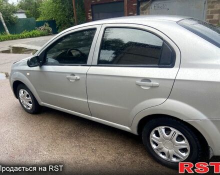 Серый Шевроле Авео, объемом двигателя 1.5 л и пробегом 350 тыс. км за 2500 $, фото 3 на Automoto.ua