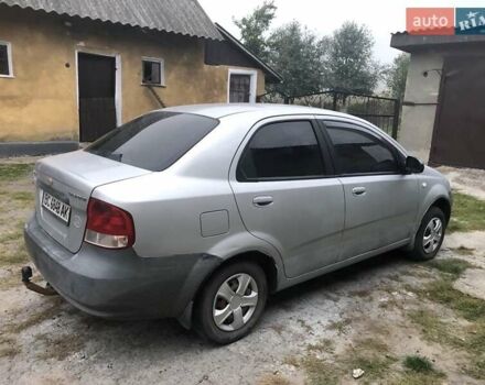 Серый Шевроле Авео, объемом двигателя 1.5 л и пробегом 250 тыс. км за 1600 $, фото 2 на Automoto.ua