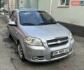 Серый Шевроле Авео, объемом двигателя 1.5 л и пробегом 492 тыс. км за 3200 $, фото 1 на Automoto.ua