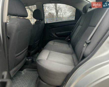 Сірий Шевроле Авео, об'ємом двигуна 1.5 л та пробігом 188 тис. км за 4399 $, фото 18 на Automoto.ua