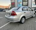 Серый Шевроле Авео, объемом двигателя 1.5 л и пробегом 230 тыс. км за 2850 $, фото 4 на Automoto.ua