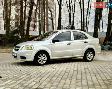 Серый Шевроле Авео, объемом двигателя 1.5 л и пробегом 223 тыс. км за 2850 $, фото 6 на Automoto.ua