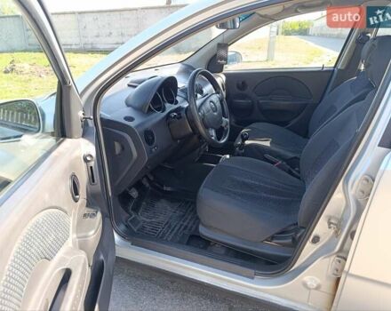 Сірий Шевроле Авео, об'ємом двигуна 1.5 л та пробігом 286 тис. км за 2900 $, фото 9 на Automoto.ua