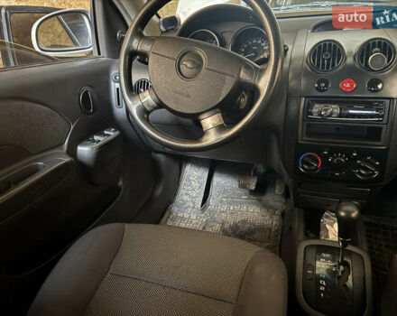 Серый Шевроле Авео, объемом двигателя 1.5 л и пробегом 175 тыс. км за 2950 $, фото 3 на Automoto.ua
