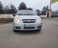 Серый Шевроле Авео, объемом двигателя 1.5 л и пробегом 202 тыс. км за 4200 $, фото 1 на Automoto.ua