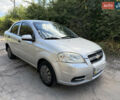 Серый Шевроле Авео, объемом двигателя 1.5 л и пробегом 289 тыс. км за 3450 $, фото 1 на Automoto.ua