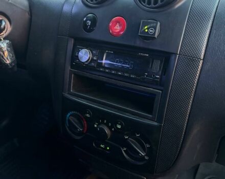 Серый Шевроле Авео, объемом двигателя 1.5 л и пробегом 230 тыс. км за 2299 $, фото 17 на Automoto.ua