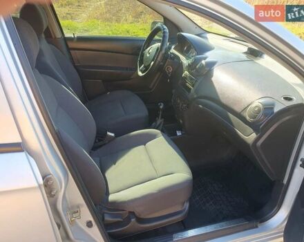 Сірий Шевроле Авео, об'ємом двигуна 1.5 л та пробігом 180 тис. км за 4500 $, фото 8 на Automoto.ua