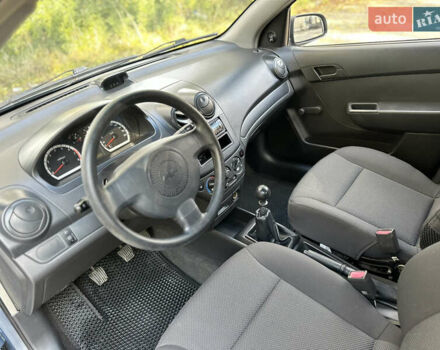 Сірий Шевроле Авео, об'ємом двигуна 1.5 л та пробігом 63 тис. км за 5500 $, фото 24 на Automoto.ua