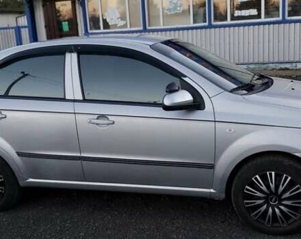 Серый Шевроле Авео, объемом двигателя 1.4 л и пробегом 171 тыс. км за 4000 $, фото 2 на Automoto.ua