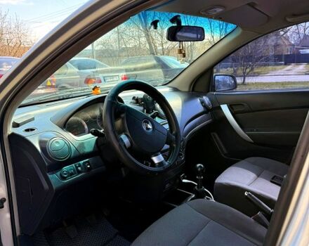 Серый Шевроле Авео, объемом двигателя 1.5 л и пробегом 270 тыс. км за 3400 $, фото 9 на Automoto.ua