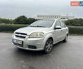 Серый Шевроле Авео, объемом двигателя 1.5 л и пробегом 211 тыс. км за 2999 $, фото 1 на Automoto.ua