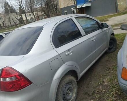 Серый Шевроле Авео, объемом двигателя 1.4 л и пробегом 170 тыс. км за 2500 $, фото 3 на Automoto.ua