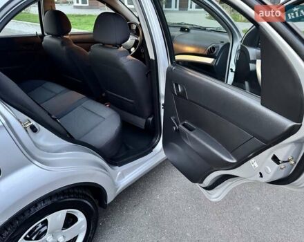 Серый Шевроле Авео, объемом двигателя 1.5 л и пробегом 58 тыс. км за 5800 $, фото 33 на Automoto.ua