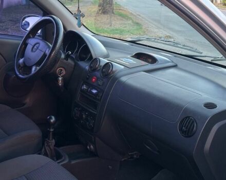 Серый Шевроле Авео, объемом двигателя 1.5 л и пробегом 230 тыс. км за 2299 $, фото 18 на Automoto.ua