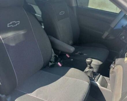 Серый Шевроле Авео, объемом двигателя 1.4 л и пробегом 171 тыс. км за 4000 $, фото 9 на Automoto.ua