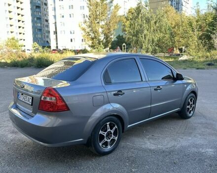 Серый Шевроле Авео, объемом двигателя 1.5 л и пробегом 227 тыс. км за 3700 $, фото 4 на Automoto.ua