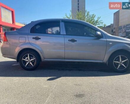 Сірий Шевроле Авео, об'ємом двигуна 1.5 л та пробігом 235 тис. км за 3700 $, фото 6 на Automoto.ua