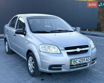 Серый Шевроле Авео, объемом двигателя 1.5 л и пробегом 190 тыс. км за 3000 $, фото 2 на Automoto.ua