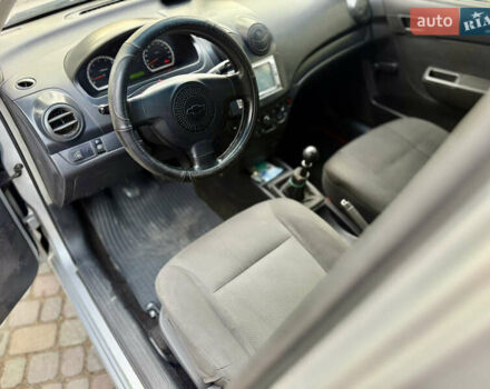 Серый Шевроле Авео, объемом двигателя 1.5 л и пробегом 223 тыс. км за 2850 $, фото 33 на Automoto.ua