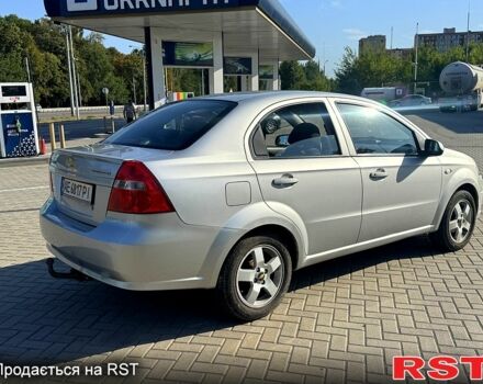Серый Шевроле Авео, объемом двигателя 1.4 л и пробегом 150 тыс. км за 4600 $, фото 1 на Automoto.ua