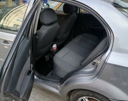 Сірий Шевроле Авео, об'ємом двигуна 1.4 л та пробігом 238 тис. км за 3500 $, фото 12 на Automoto.ua