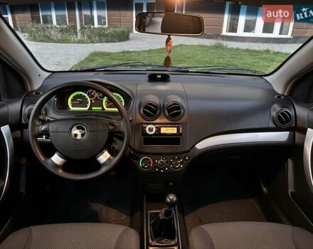 Серый Шевроле Авео, объемом двигателя 1.5 л и пробегом 58 тыс. км за 5800 $, фото 25 на Automoto.ua