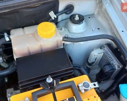 Серый Шевроле Авео, объемом двигателя 1.5 л и пробегом 249 тыс. км за 4000 $, фото 19 на Automoto.ua