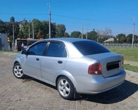 Сірий Шевроле Авео, об'ємом двигуна 1.5 л та пробігом 327 тис. км за 3199 $, фото 4 на Automoto.ua