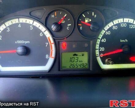 Серый Шевроле Авео, объемом двигателя 1.5 л и пробегом 265 тыс. км за 3000 $, фото 7 на Automoto.ua