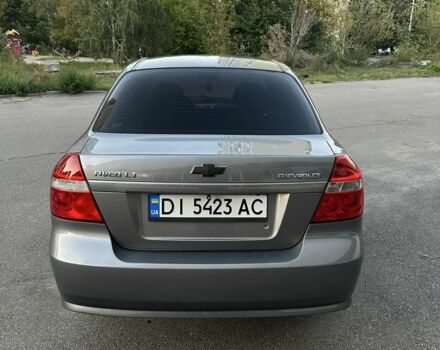 Серый Шевроле Авео, объемом двигателя 1.5 л и пробегом 227 тыс. км за 3700 $, фото 3 на Automoto.ua