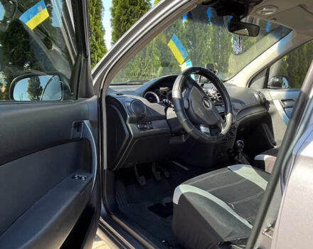 Серый Шевроле Авео, объемом двигателя 1.5 л и пробегом 249 тыс. км за 2700 $, фото 15 на Automoto.ua